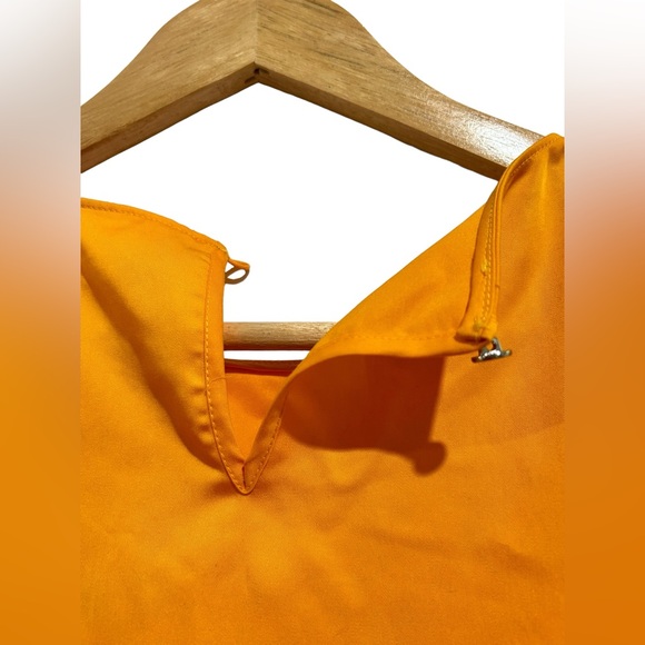Sleeveless Orange Ruffle Blouse - Picture 4 of 4